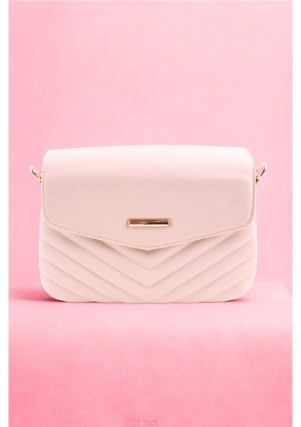 Kapitone Desenli Orta Boy Kadın Omuz Çantası - 4 Bölmeli Geniş Askılı Şık Tasarım