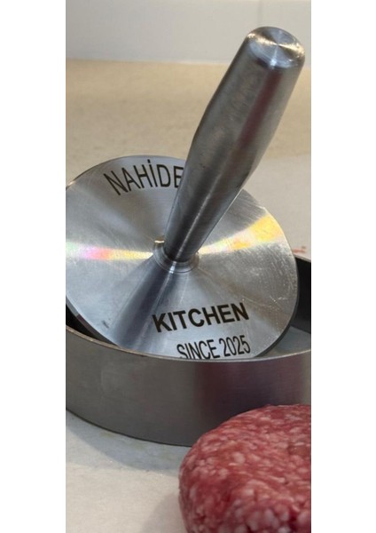 Kişiselleştirilebilir Hamburger Presi ve Et Döveceği Tek Ebat fırsatları