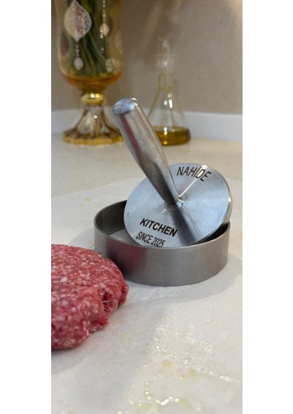 Kişiselleştirilebilir Hamburger Presi ve Et Döveceği Tek Ebat indirimleri