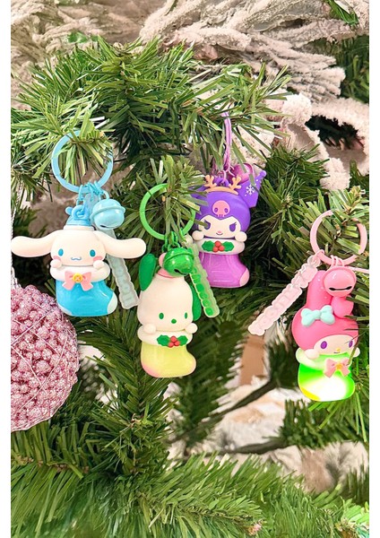 Sanrio Lisanslı Kış Serisi Işıklı Anahtarlık - Cinnamoroll indirimleri
