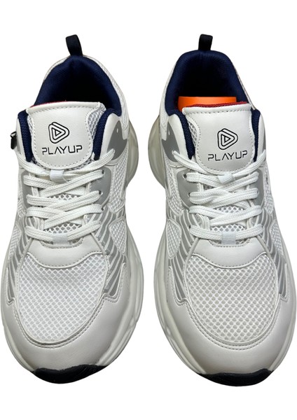 528 Sneaker