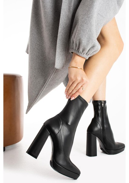 Kadın Streç Bot Siyah Deri