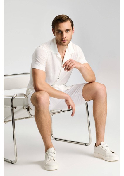 Pamuk Karışım Beyaz Chino Şort fiyatları