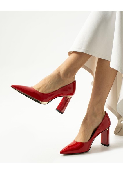 Kadın Hakiki Deri Topuklu Ayakkabı Kırmızı