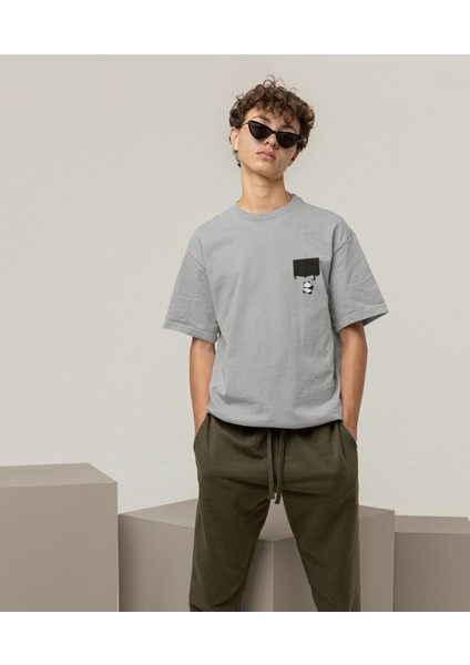 Drip Panda Baskılı Oversize Erkek Tişört