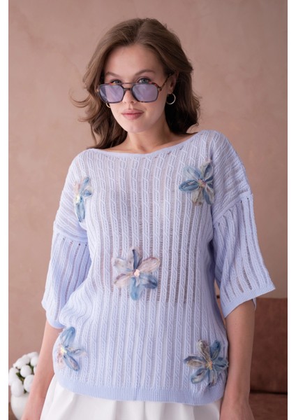 Kayık Yaka Çiçek Aplikeli Salaş Triko Kazak indirimleri