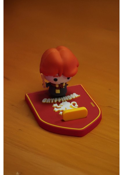 Harry Potter Lisanslı Masa Üstü Telefon Tutucu - Ron Weasley