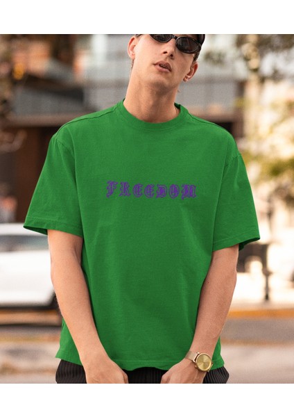 Freedom Vibes Kelebek Baskılı Oversize Erkek Tişört