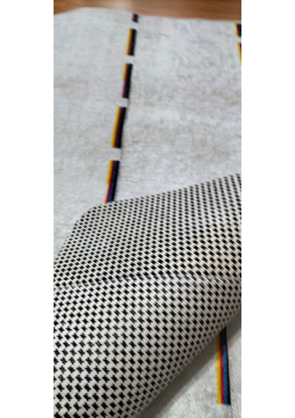 Kaymaz Tabanlı Yolluk (85 x 155 cm ve 85x125 cm )