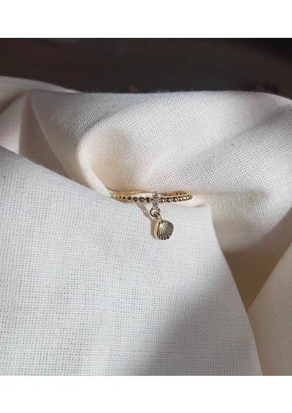 14 Ayar Altın Taşlı Sallantılı Yüzük fırsatları