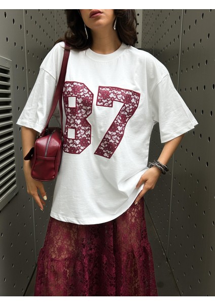 Kadın Bordo Dantel Nakışlı Oversize T-Shirt 29055 fırsatları