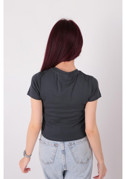 S0015686 Kadın T-Shirt fırsatları