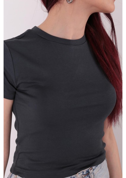 S0015686 Kadın T-Shirt indirimleri