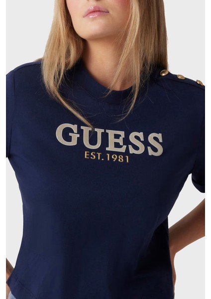 Cn Ss Logolu Pamuklu Düğme Detaylı Boxy Fit Sıfır Yaka Cropped T Shirt W5GI15K8FQ4 Bayan T Shirt W5GI15 K8FQ4 G7P1