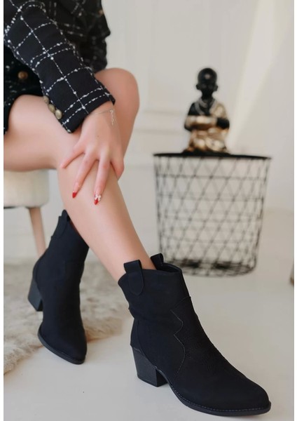 Akver Siyah Nubuk Topuklu Bot fiyatları