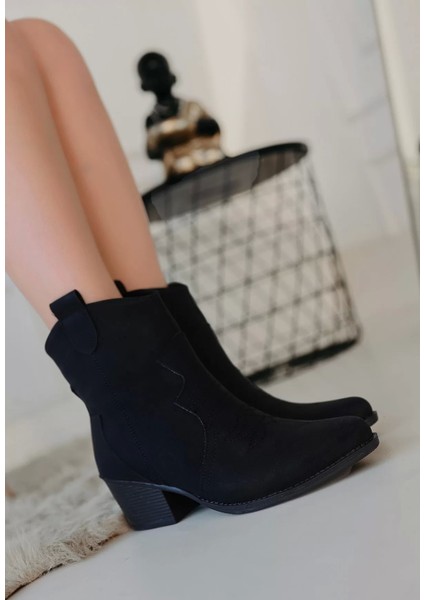 Akver Siyah Nubuk Topuklu Bot modelleri