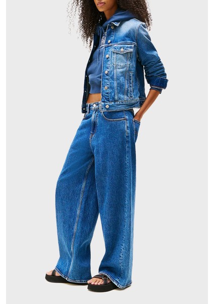 Logolu Platform Taban Cirtlı Sandalet Bayan Sandalet EN0EN02747 Bds fiyatları