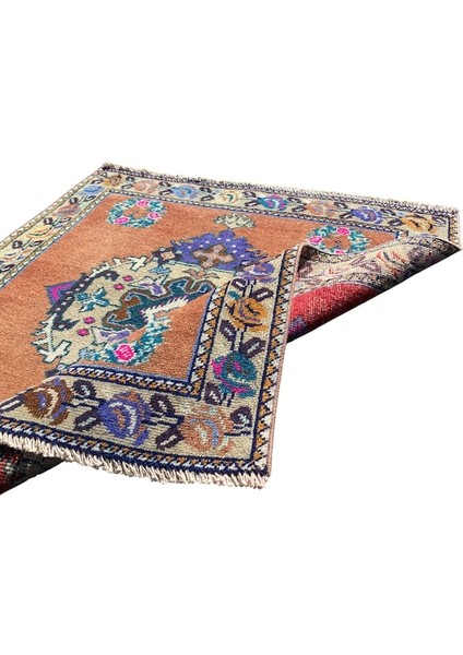 El Dokuma Küçük Kırşehir Halısı 75 x 75 Eskitme Kiremit Mor Halı indirimleri