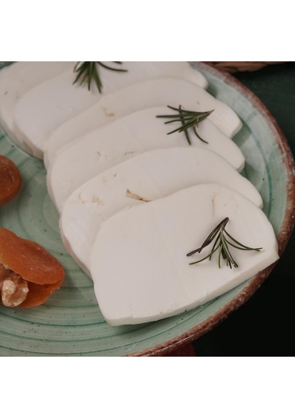 Ayvalık Ayvacık Tam Yağlı Köy Peyniri 500 G ℮ modelleri