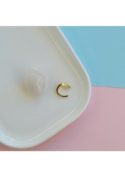 Zirkon Taşlı Minimal Earcuff Deliksiz Kıkırdak Küpesi Çapraz Taşlı Earcuff modelleri