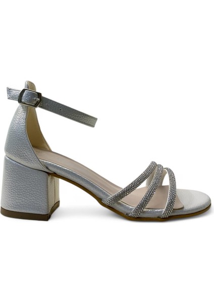 903 Genç Çocuk & Kadın Topuklu Abiye Ayakkabı