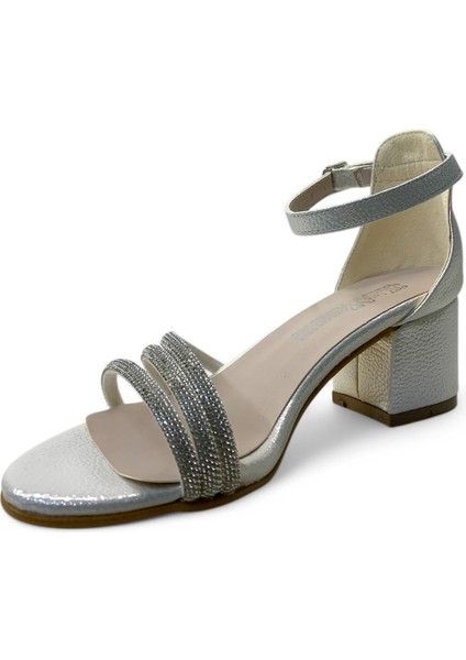 903 Genç Çocuk & Kadın Topuklu Abiye Ayakkabı modelleri