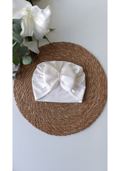 Düz Renk %100 Pamuk Penye Çift Kat Fiyonklu Bebek Bonesi 0-12 Ay