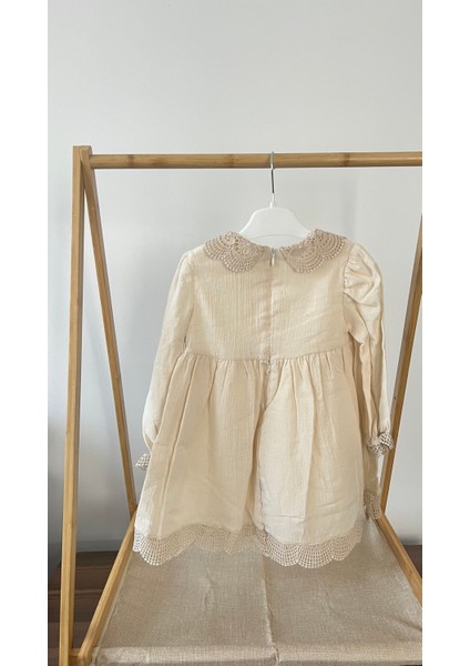 Kız Bebek Dantel Yaka Elbise - Özel Günler Için Şık ve Zarif | 6 Ay-5 Yaş fiyatları