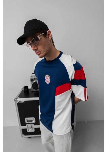 Takım Arma Nakışlı Oversize T-Shirt