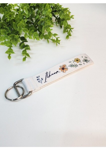 Isme Özel Kişiye Özel Mavi Yaprak ve Renkli Çiçek Desenli Kumaş Anahtarlık