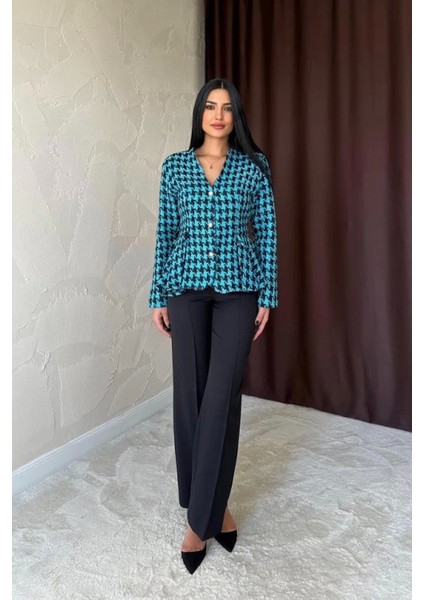 Arka Fiyonk Detaylı Ceket