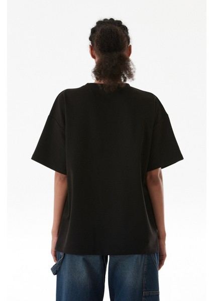 Kalp Aksesuarlı Oversize Tişört fırsatları