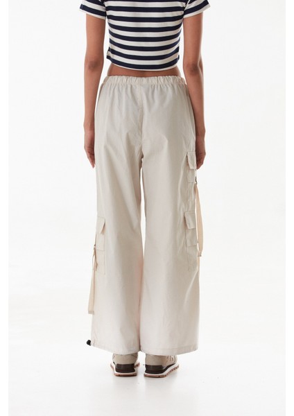 Beli Lastikli Kargo Cepli Stoperli Paraşüt Kumaş Pantolon indirimleri