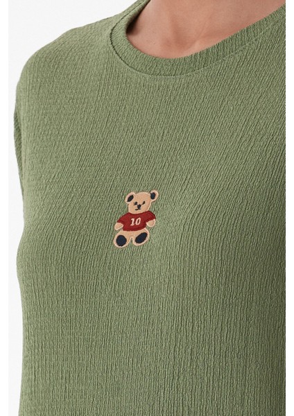 Ayıcık Nakışlı Bürümcük Kumaş Oversize Tişört indirimleri