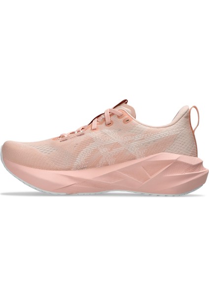 Novablast 5 Kadın Pembe Koşu Ayakkabısı 1012B765-700 fiyatları
