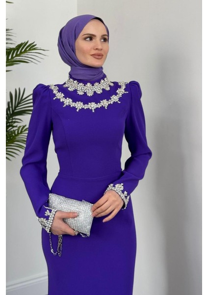 Bloom Kolu ve Boynu Taşlı Abiye Mor