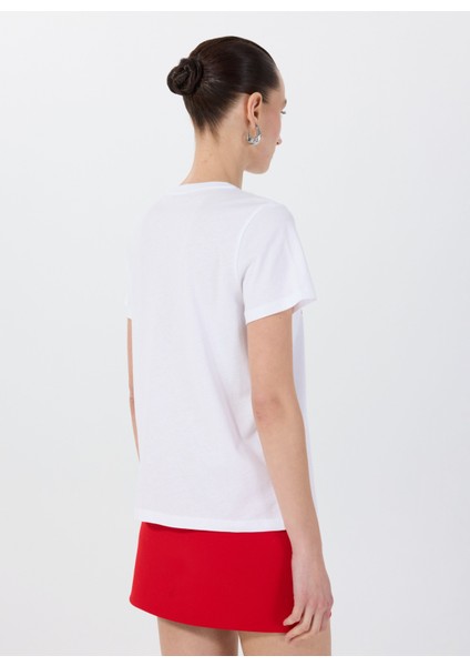 Bisiklet Yaka Baskılı Beyaz Kadın T-Shirt F5SL-TST0466 fırsatları