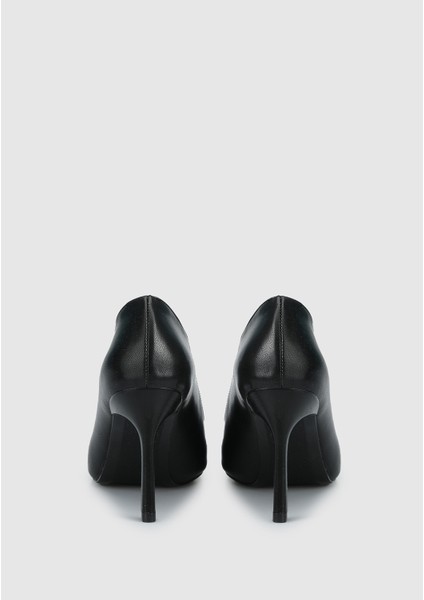 Siyah Kadın Stiletto fırsatları
