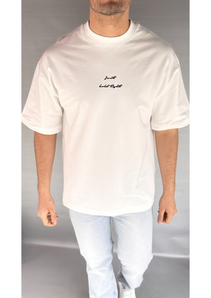 Boncuk Nakış Detay T-Shirt fırsatları