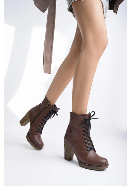 Deri Günlük Kadın Topuklu Bot TRC49-3916