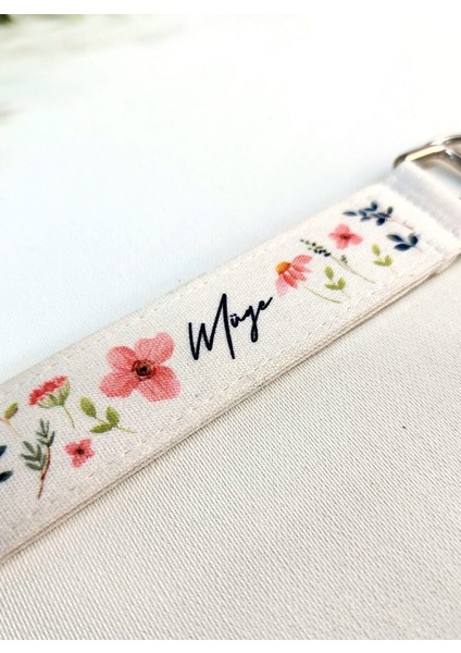 Isme Özel Kişiye Özel Mavi Yaprak ve Pembe Çiçek Desenli Kumaş Anahtarlık modelleri