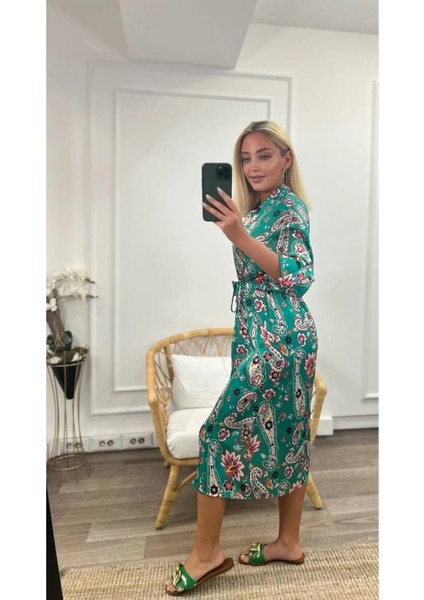 Gömlek Yaka Düğmeli Saten Şal Desen Midi Elbise