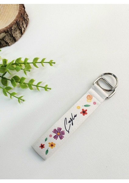 Isme Özel Kişiye Özel Renkli Çiçekli ve Yaprak Desenli Kumaş Anahtarlık fiyatları