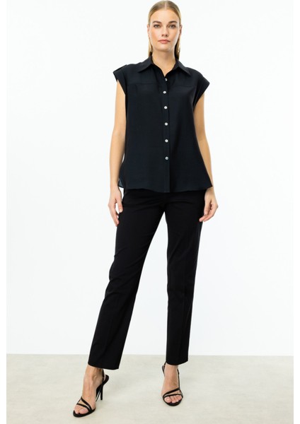 Omzu Apoletli Düğmeli Bluz Siyah 03050