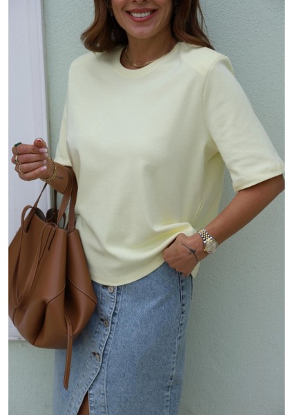 Vatkalı Basic Tshirt fiyatları