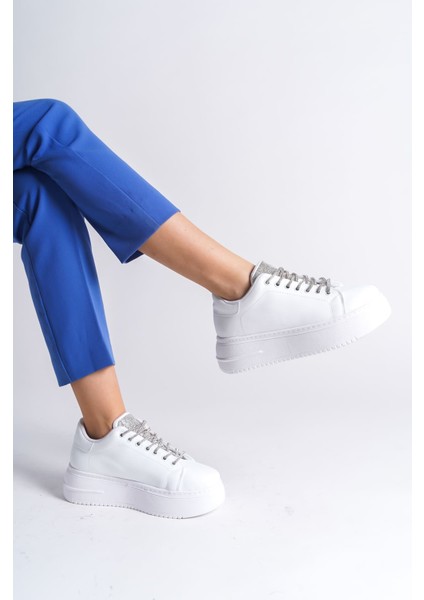 Softflex Bağcıklı Taşlı Ortopedik Kadın Sneaker - Beyaz fırsatları