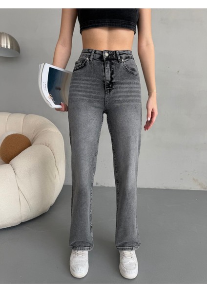 Kadın Yüksek Bel Likralı Straight Fit jean fiyatları