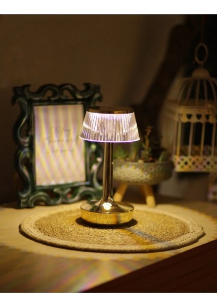 3 Işıklı Renkli Şarjlı Masa Lambası Dim Edilebilir Gold Metal Görünümlü Gece Lambası