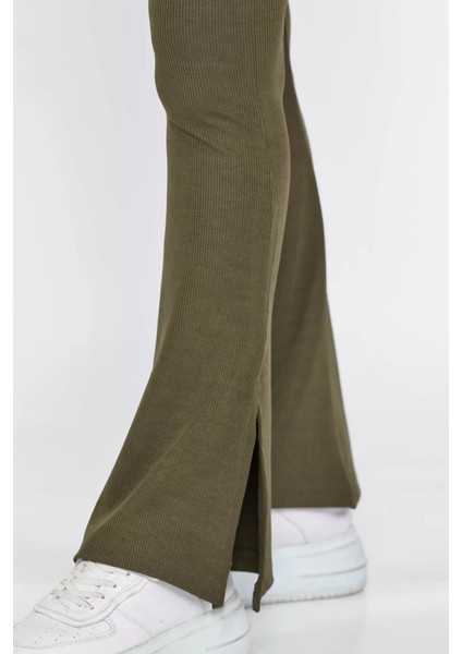 Kadın Ispanyol Paça Yırtmaç Detaylı Yüksek Bel Fitilli Tayt fırsatları