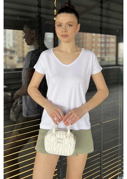 V Yaka Kadın Tişört fiyatları